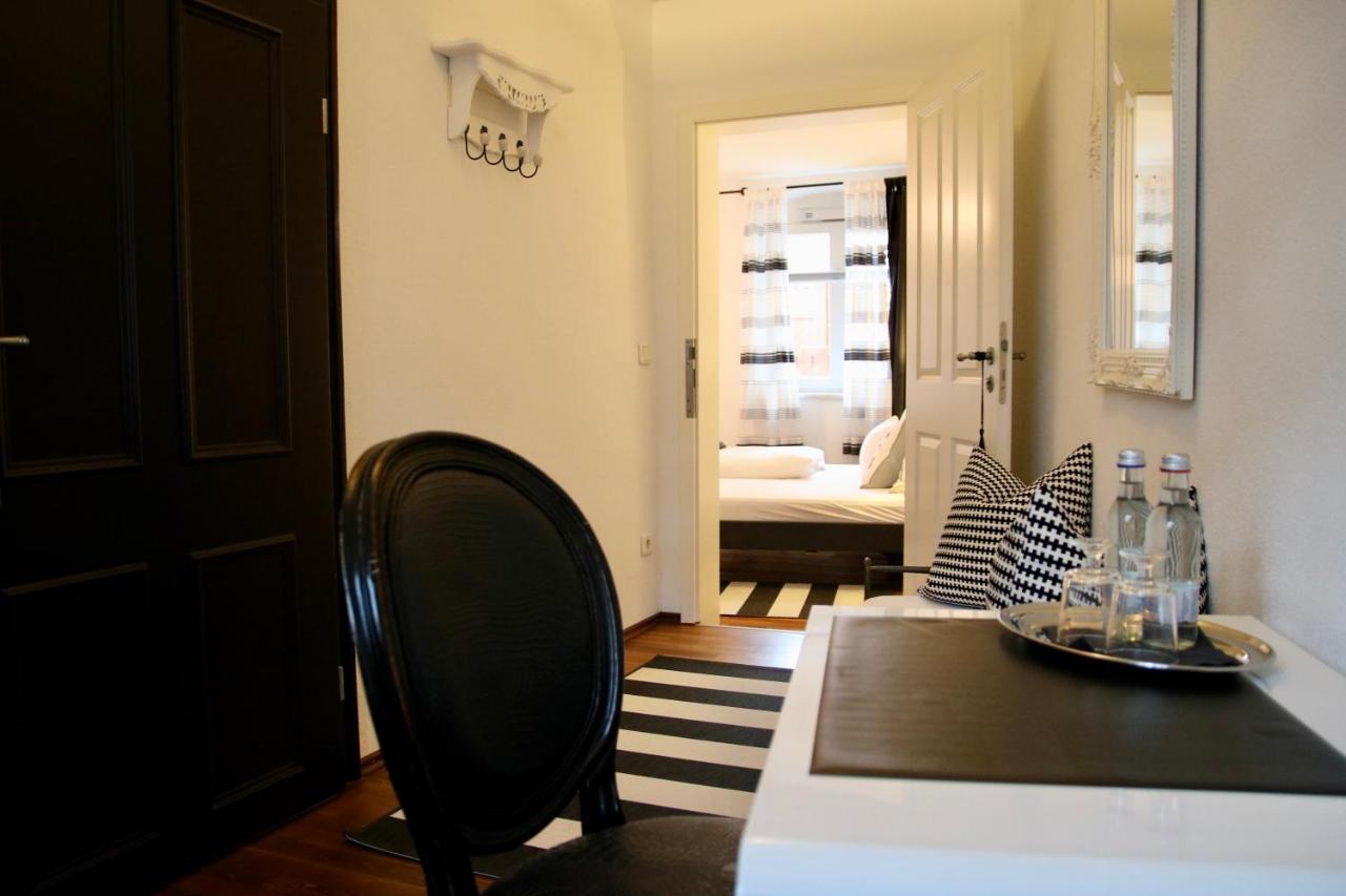 L'Ostello Altstadthotel เรเกนส์บวร์ก ภายนอก รูปภาพ