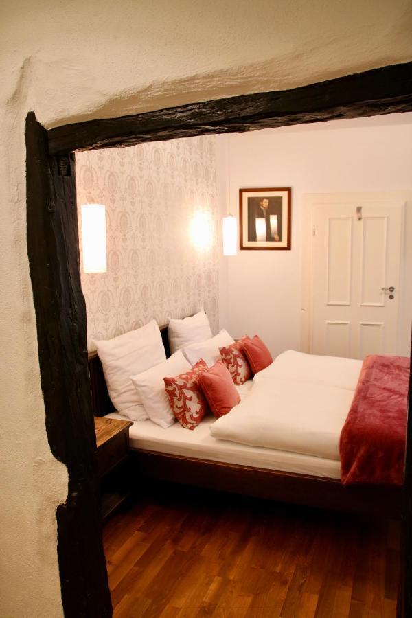 L'Ostello Altstadthotel เรเกนส์บวร์ก ภายนอก รูปภาพ