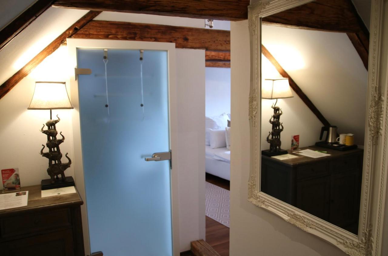 L'Ostello Altstadthotel เรเกนส์บวร์ก ภายนอก รูปภาพ